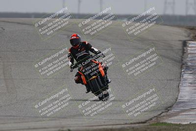 media/Nov-29-2025-TrackDaz (Sat) [[10ae2d9bce]]/B Group/Session 3 (Outside Grapevine)/